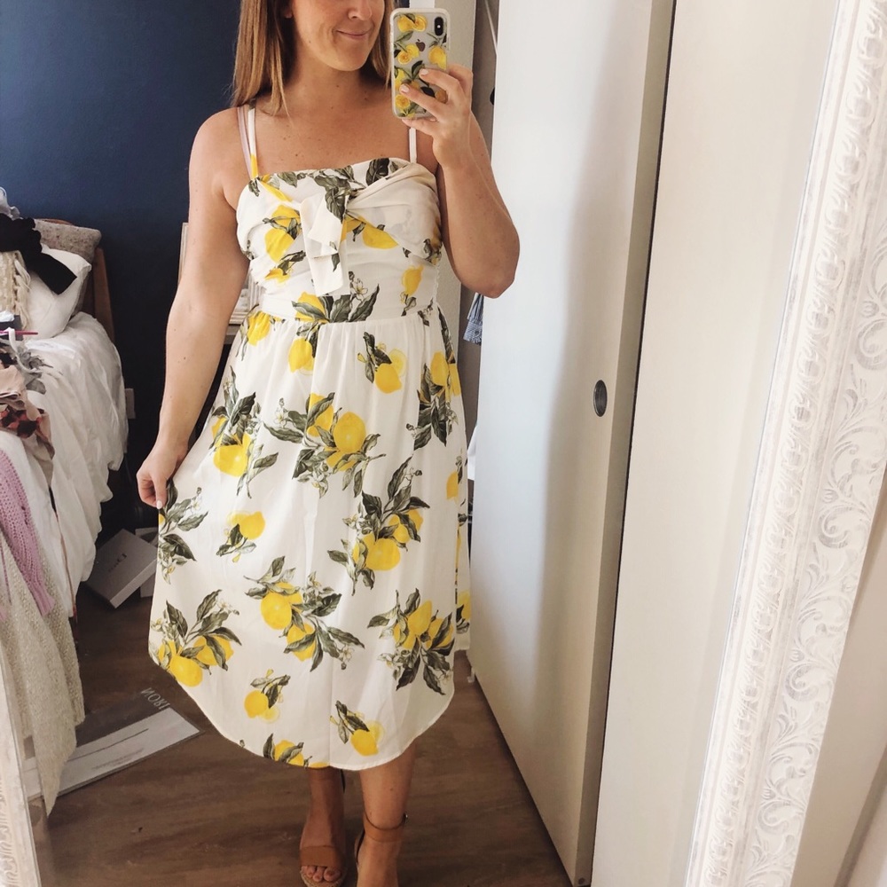 MOON RIVER Lemon Print Midi Dress